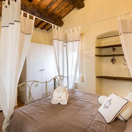 Agriturismo Le Torri Di Porsenna Petrignano Del Lago Exterior photo
